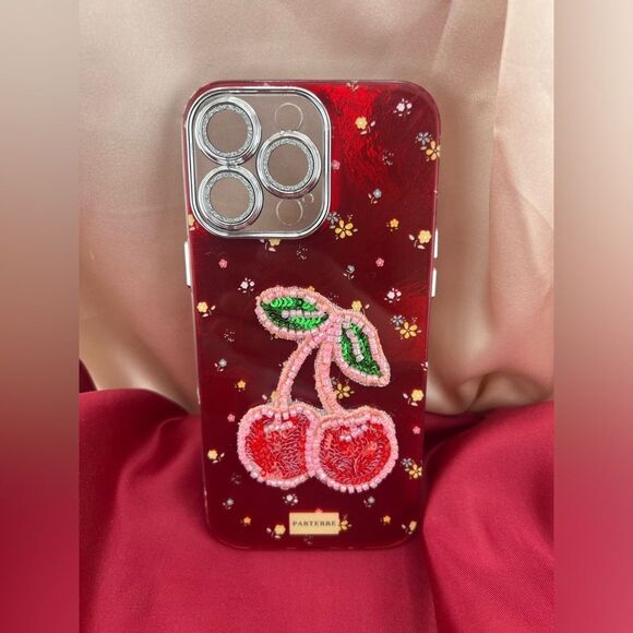 Cherry Design IPhone 16 pro max Case - Red - Picture 4 of 8